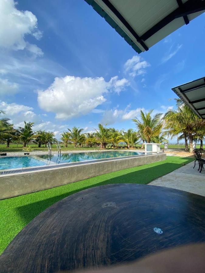 Pool Holiday home Kuala Kedah