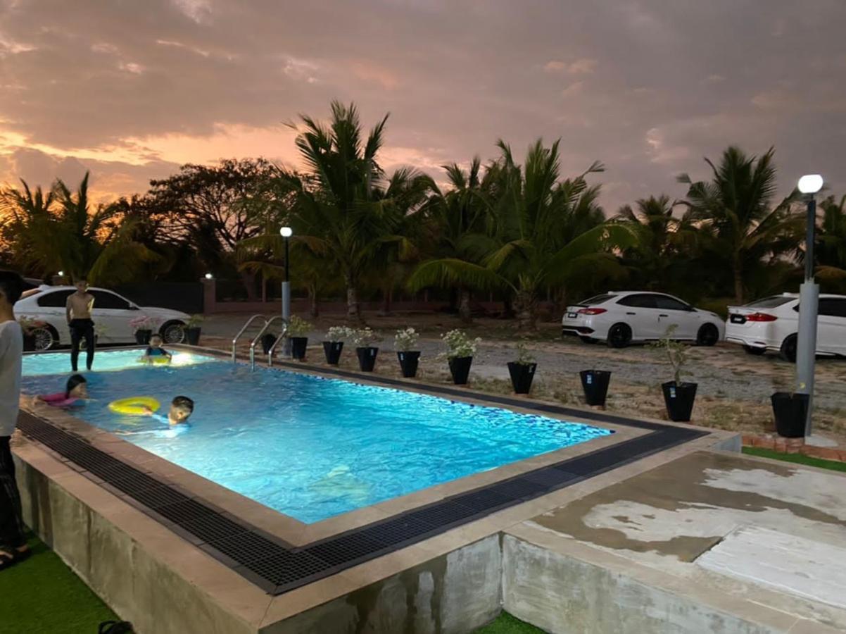 Holiday home Pool Kuala Kedah